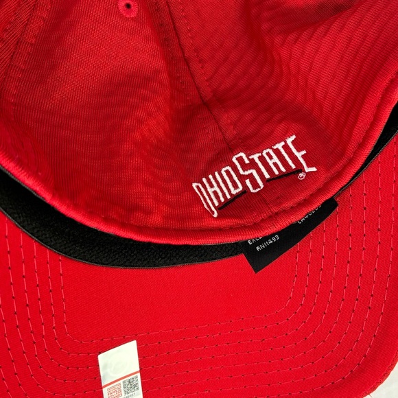New Era 39Thirty Ohio State OSU Buckeyes Stretch Fitted Hat Mens Red White Cap - Picture 7 of 7